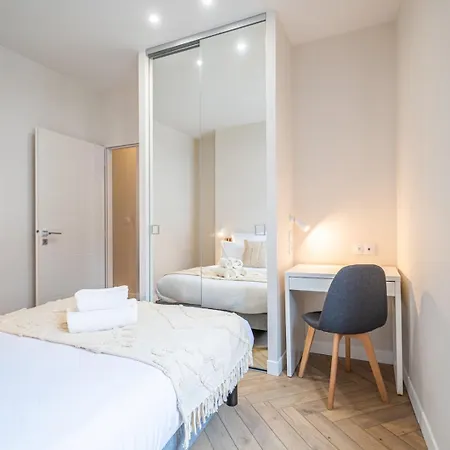 Oiqia • Palace • N°4