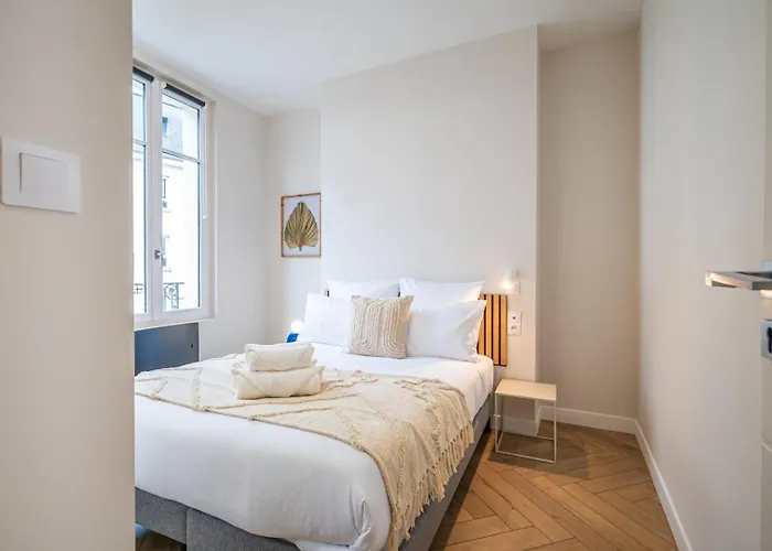 Oiqia • Palace • N°4 Apartament Tours