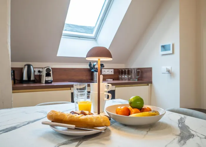 Oiqia • Palace • N°4