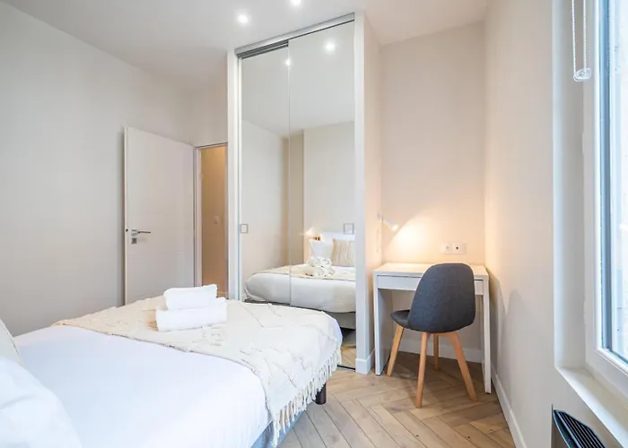 Oiqia • Palace • N°4